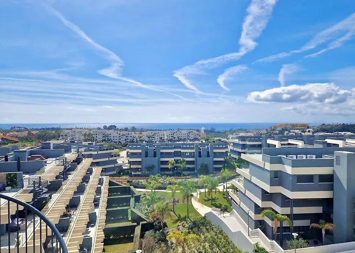 Sr Oasis 325 2 Bdr Penthouse With Sea View * Estepona
