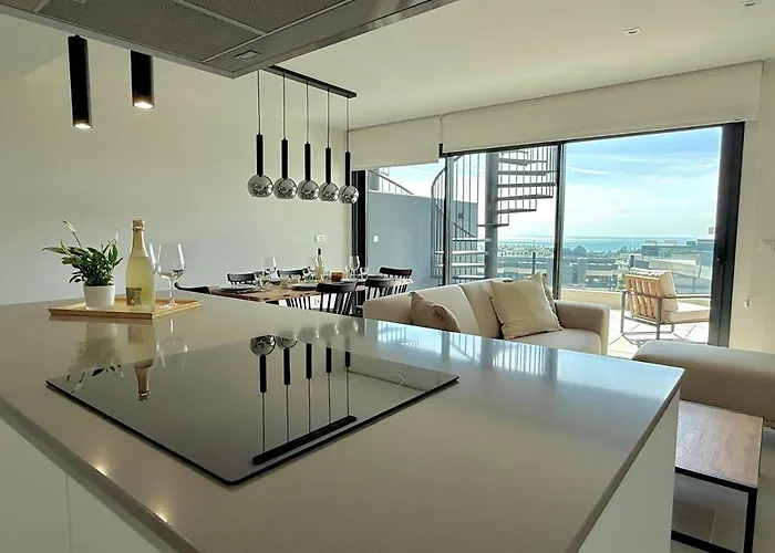 Sr Oasis 325 2 Bdr Penthouse With Sea View * Estepona