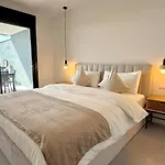 Apartment Sr Oasis 325 2 Bdr Penthouse With Sea View *