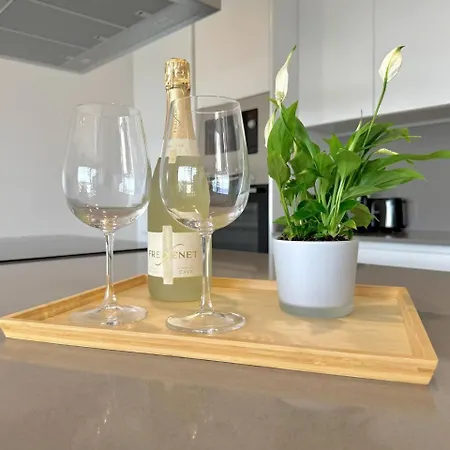 Sr Oasis 325 2 Bdr Penthouse With Sea View * Estepona