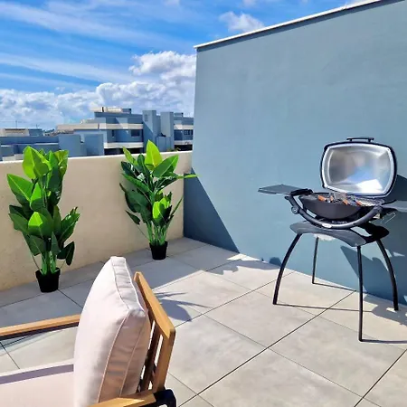 Sr Oasis 325 2 Bdr Penthouse With Sea View Lägenhet Estepona