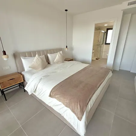 Sr Oasis 325 2 Bdr Penthouse With Sea View