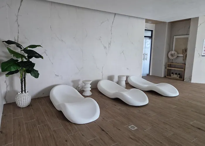 Sr Oasis 325 2 Bdr Penthouse With Sea View Lägenhet Estepona