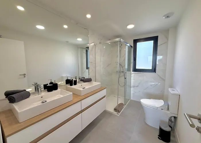 Sr Oasis 325 2 Bdr Penthouse With Sea View *